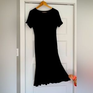 Good American Sexy lined little black dress